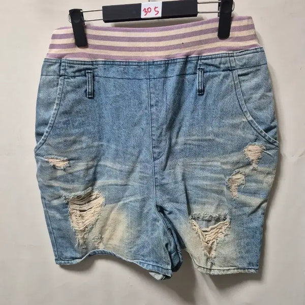 [BUNJANG] Distressed Denim Shorts Size 30 / 청바지 반바지 찢어진 디스트로이드 데님 30