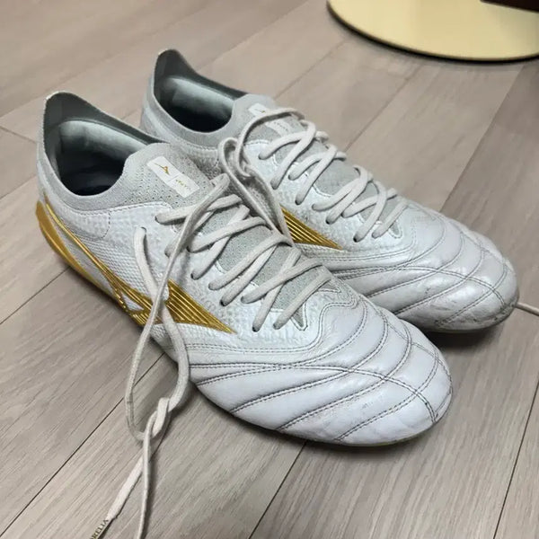 [BUNJANG] Mizuno Morelia Neo IV Beta Japan AG 260 Soccer Cleats / 미즈노 모렐리아 네오4 베타 JP AG 260