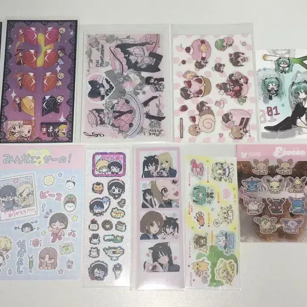 [BUNJANG] Anime Sticker Bundle / 이차굿즈 스티커 디지캐럿 흑집사 미쿠 케이온 포켓몬 너에게닿기를 토가님