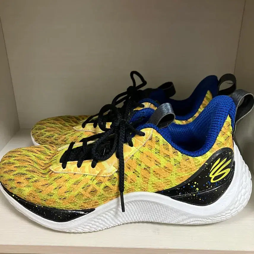 [BUNJANG] Under Armour Curry 10 Basketball Shoes (265) / 언더아머 커리 10 265