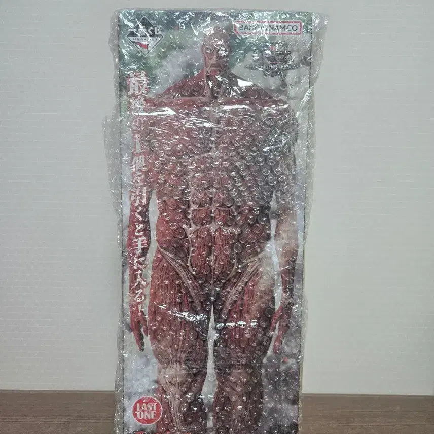 [BUNJANG] Attack on Titan Colossal Titan Ichiban Kuji Last One Prize Figure / 택포37) 진격의거인 초대형거인 라스트원 제일복권 이치방쿠지