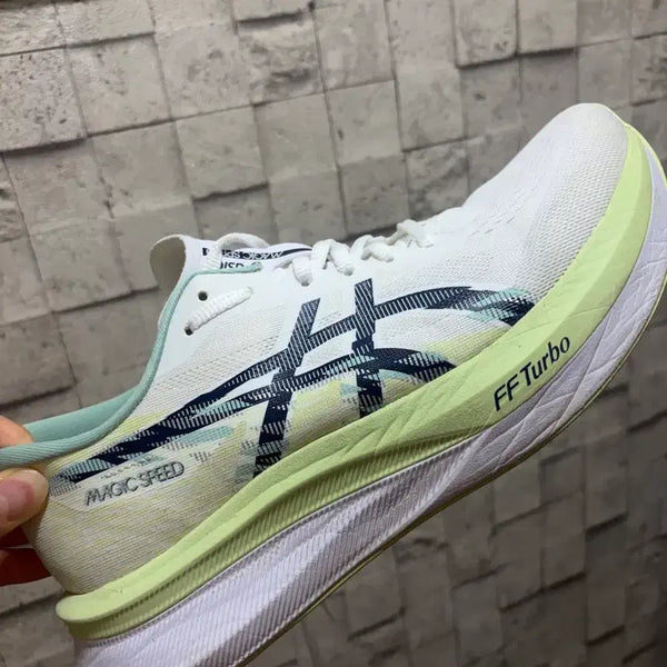[BUNJANG] Asics Magic Speed 4 Running Shoes (275) / 아식스 매직스피드4 [275]