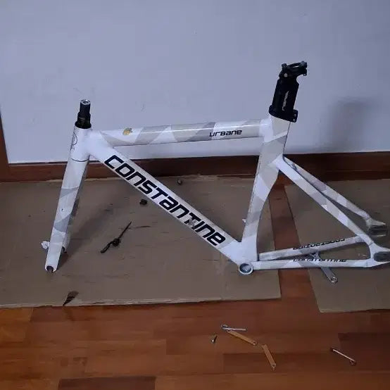 [BUNJANG] Constantine Urban Frame with Velod Handlebar Set / 콘스탄틴 어베인 프레임