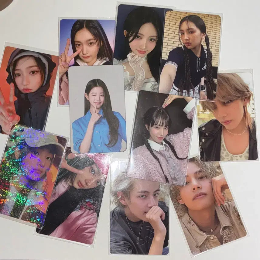 [BUNJANG] IVE NewJeans Kwon Eun Bi BTS V Gaeul Leeseo Hyein Minji Photocards Bundle Set / 포토카드 아이브 뉴진스 권은비 방탄 뷔 가을 이서 혜인 민지