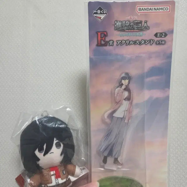 [BUNJANG] Attack on Titan Mikasa Acrylic Stand and Nulset Doll Bundle Set / (일괄) 진격의 거인 미카사 아크릴 스탠드 및 눌셋 인형