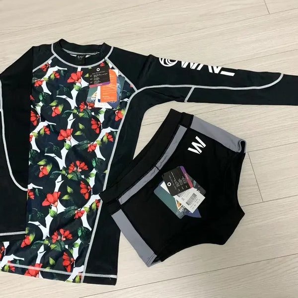 [BUNJANG] Swib Red Flower Rash Guard Set / 스위브 레드플라워 래쉬가드 세트