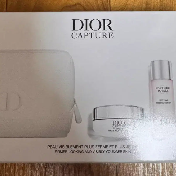[BUNJANG] Dior Capture Totale Essence Lotion 3-Piece Set with Pouch / 디올 캡춰 토탈 에센스 로션 3종세트