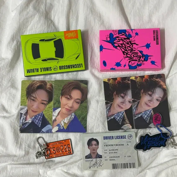 [BUNJANG] Lee Changsub Bu-reung Bu-reung Album Photocard & Keychain Bundle Set / 이창섭 부릉부릉 앨범 포카 키링 양도