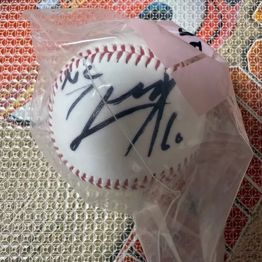 [BUNJANG] NC Dinos Kim Tae-kyung Signed Baseball / NC 다이노스 김태경선수 싸인볼
