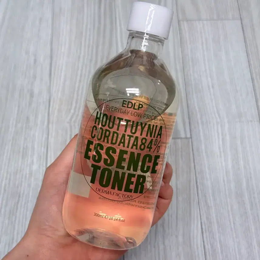 [BUNJANG] Derma Factory Eoseongcho Essence Toner 300ml / 더마팩토리 어성초 에센스 토너 300ml