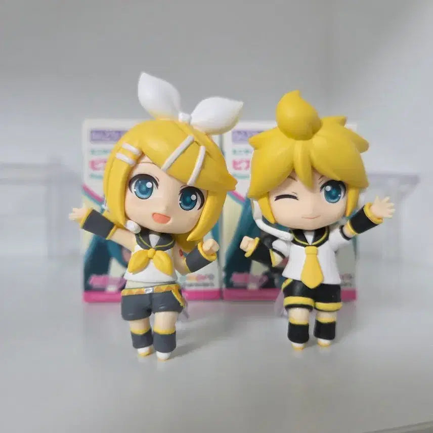 [BUNJANG] Kagamine Rin & Len Nendoroid Surprise Figure Bundle Set / (일괄) 하츠네 미쿠 넨도로이드 서프라이즈 카가미네 린 렌 피규어