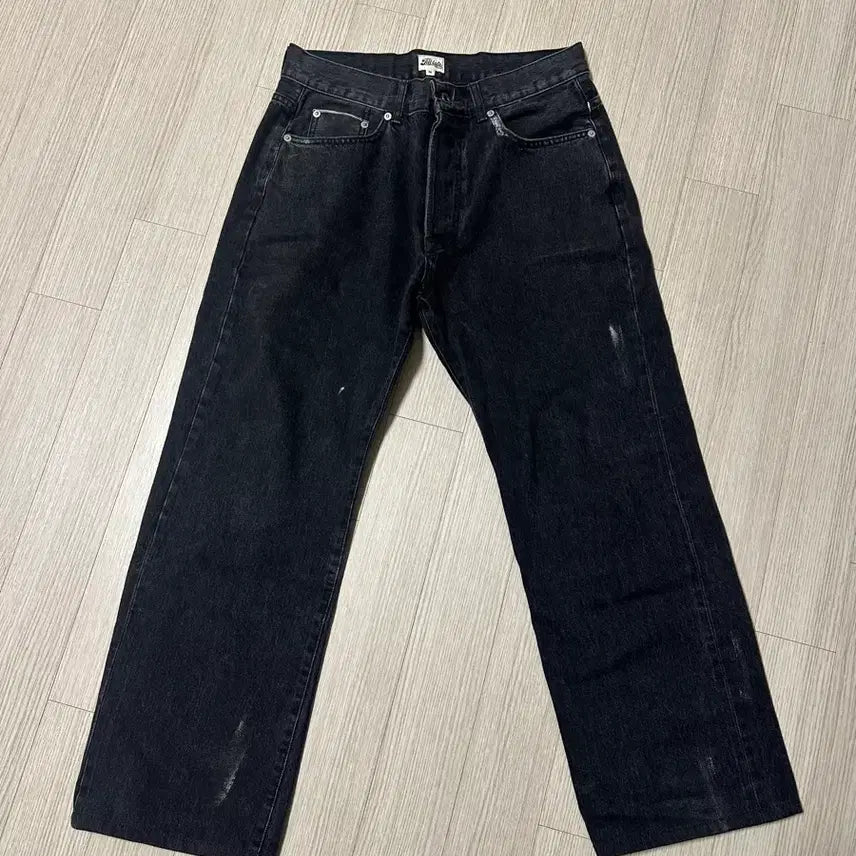 [BUNJANG] TILayout Paint Jeans M Size / 틸레이트 페인트진 m 사이즈