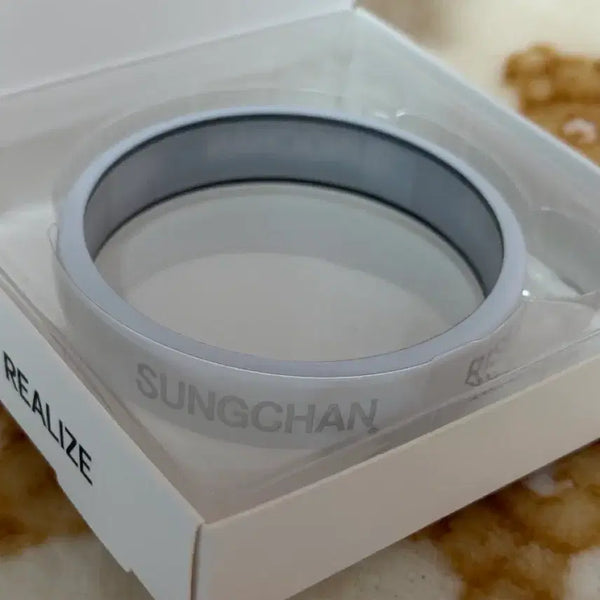 [BUNJANG] RIIZE Sungchan Lightstick Ring White MD Goods / 라이즈 성찬 응원봉 링 화이트 엠디 굿즈