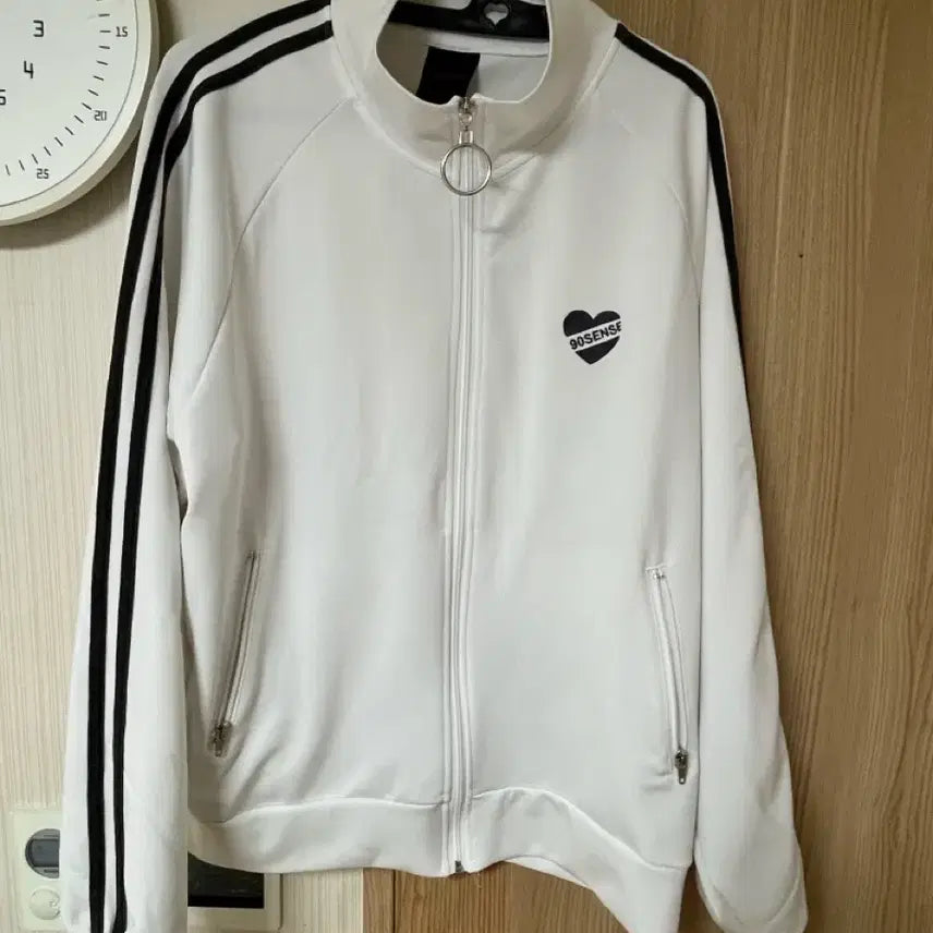 [BUNJANG] 90SENSE Heart Logo White Jersey / 90SENSE 하트 로고 흰색 져지