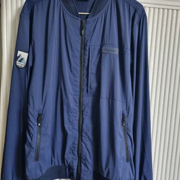 [BUNJANG] Discovery Men's Navy Blouson Windbreaker Jacket Size 95 / 디스커버리 남성 블루종 바람막이 자켓 네이비 사이즈95