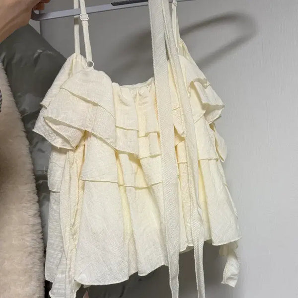 [BUNJANG] Cream Sleeveless Frill Blouse / 여성 상의 블라우스 민소매 나시