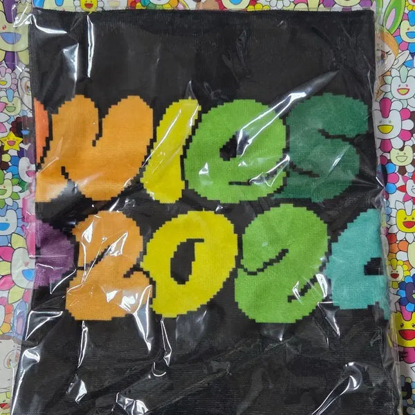 [BUNJANG] NewJeans Tokyo Dome Bunnies Camp 2024 Slogan Towel (Sealed) / [미개봉]뉴진스 도쿄돔 버니즈캠프 2024 슬로건 타올