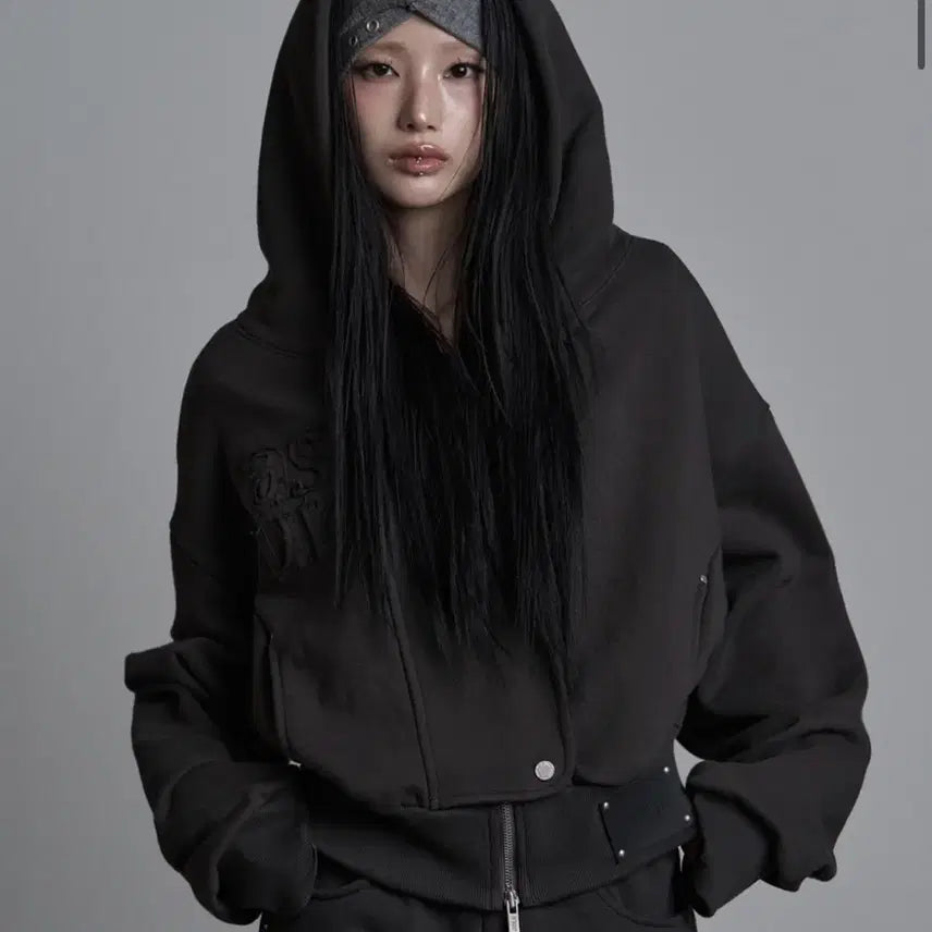 [BUNJANG] As You Are Hide Crop Hoodie Zip-up Charcoal / 애즈유아 하이드 크롭 후드 집업 차콜