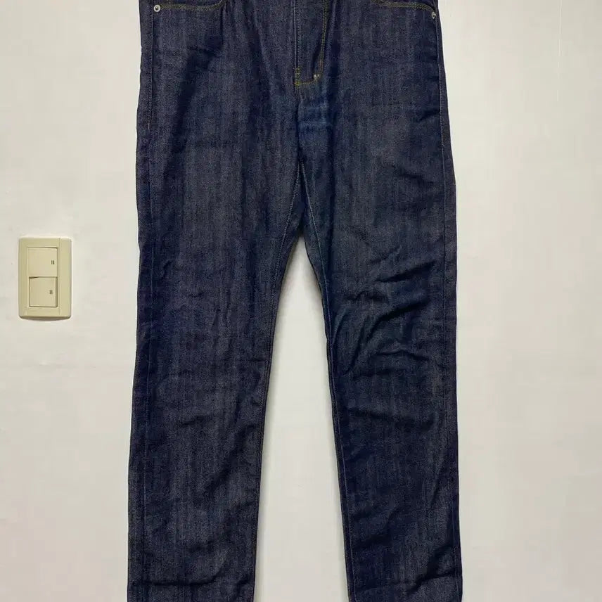 [BUNJANG] GIORDANO Selvedge Slim Straight Jeans / [GIORDANO] 지오다노 셀비지 슬림스트레이트 79사이즈