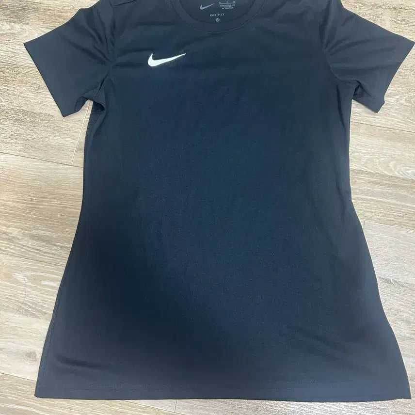 [BUNJANG] Nike Dri-FIT Short Sleeve T-Shirt / 나이키 기능성 반팔 판매