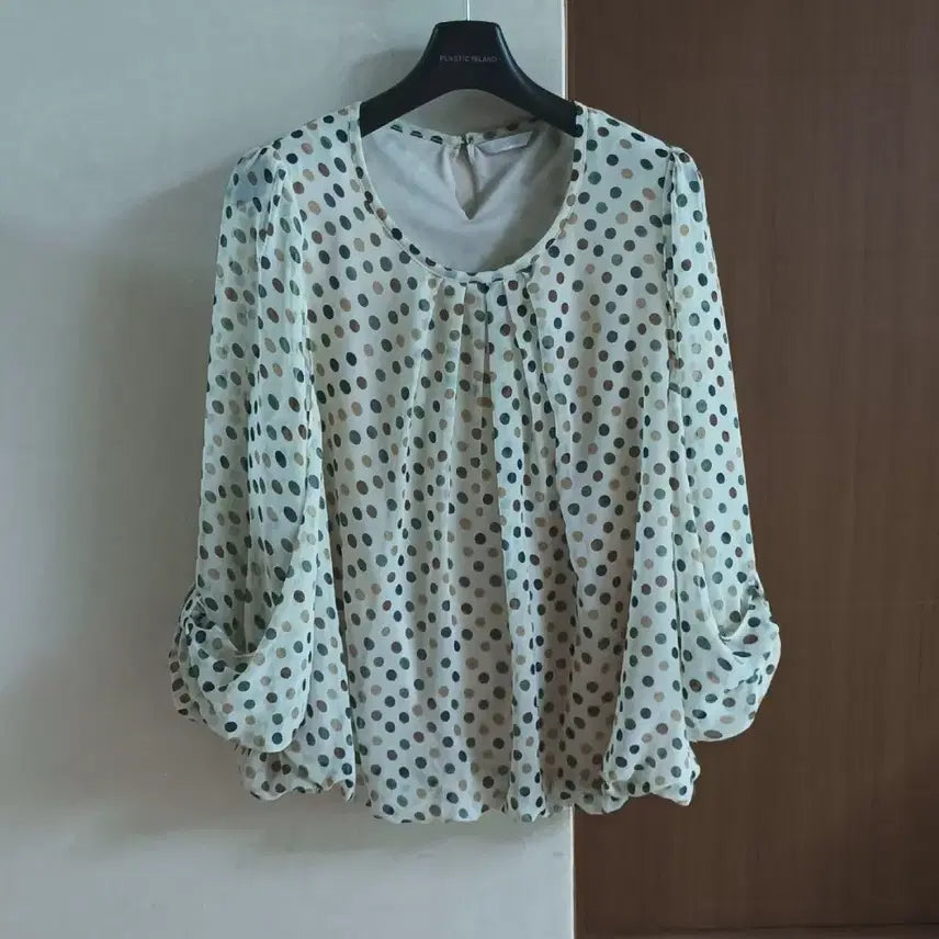 [BUNJANG] AB Plus Polka Dot Blouse Size 66 / ab plus 도트 블라우스 66