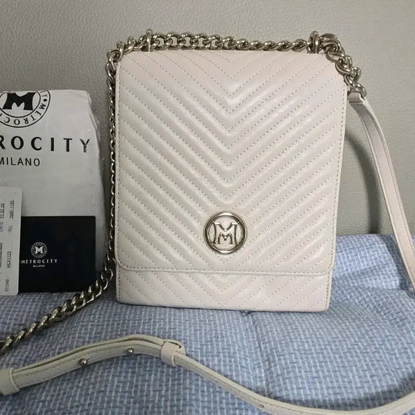 [BUNJANG] Metsiro City Ivory Quilted Chain Strap Crossbody Bag / 메트로시티 아이보리 크로스백