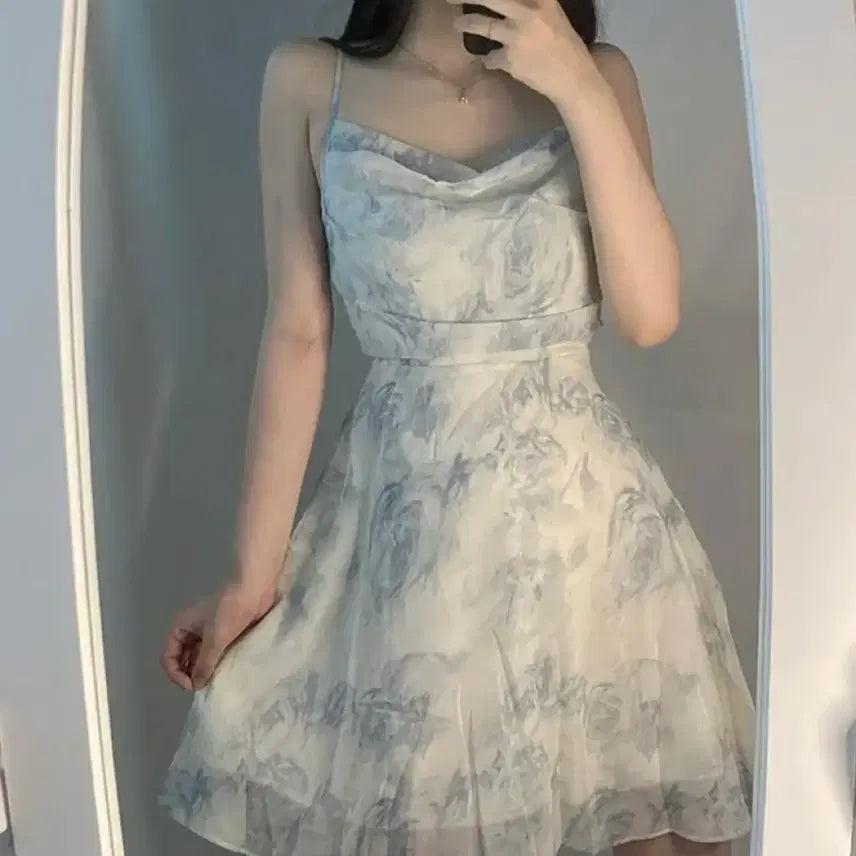 [BUNJANG] Rose Chiffon Mini Dress with Back Slit / 로즈 쉬폰 뒷트임 미니 원피스