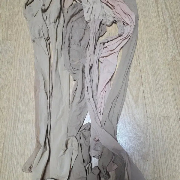 [BUNJANG] 6 Pairs of Japanese Stockings / 일본 스타킹 6켤레