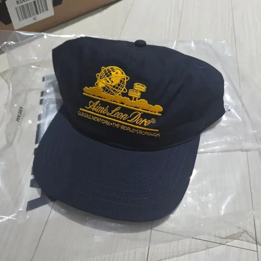 [BUNJANG] Emereondor Unispear Evening Blue Snapback / 에메레온도르 유니스피어 이브닝블루