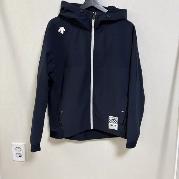 [BUNJANG] Descente Hooded Zip-Up / (105) 데상트 후드집업