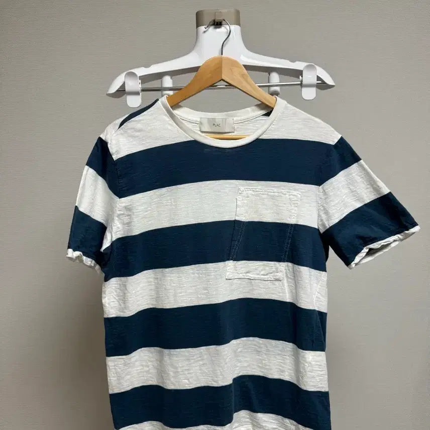 [BUNJANG] Plac Half Sleeve T-Shirt Size M / plac 플랙 반팔티 M사이즈