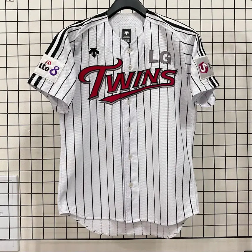 [BUNJANG] Descente LG Twins Authentic Old Logo No-Marking Baseball Jersey / <L> 데상트 LG 트윈스 어센틱 구로고 노마킹 유니폼