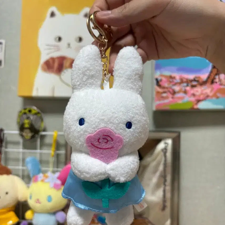 [BUNJANG] Miffy Flower Charm / 일본 꽃을 든 미피 인형 키링