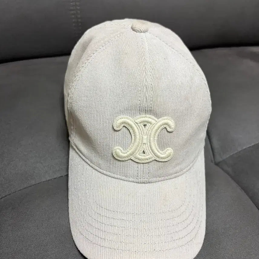 [BUNJANG] Celine Triomphe Logo Cap Hat / 셀린느 트리오페 로고 캡 모자