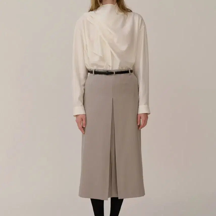 [BUNJANG] Kinder Salmon Blouse / 킨더살몬 블라우스
