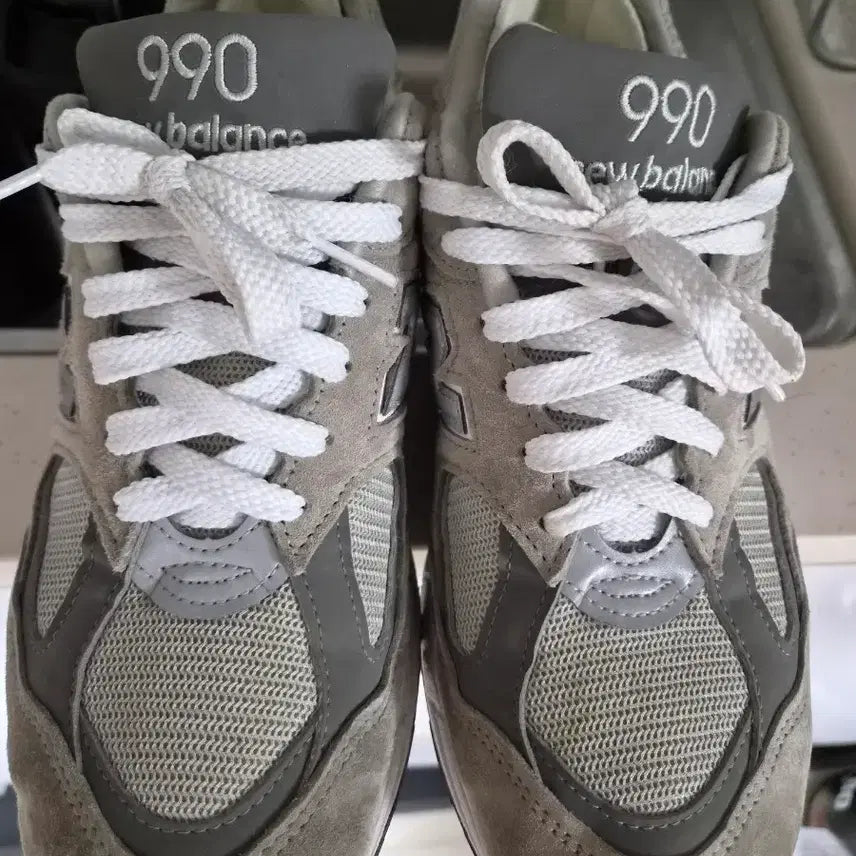 [BUNJANG] New Balance 990v2 Made in USA Grey Sneakers (Size 275) / 뉴발란스990v2 275