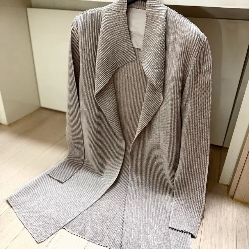 [BUNJANG] Specchio Pleated Open Long Cardigan Beige Gold High Neck Shawl Collar / 스피치오 specchio 플리츠 오픈 롱 가디건 베이지골드 하이넥 숄카라