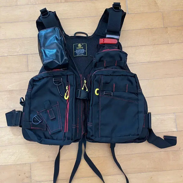 [BUNJANG] JARUSITE Floating Fishing Vest - Black Red / JARUSITE 낚시 조끼 블랙 레드 플로팅루어조끼 구명조끼
