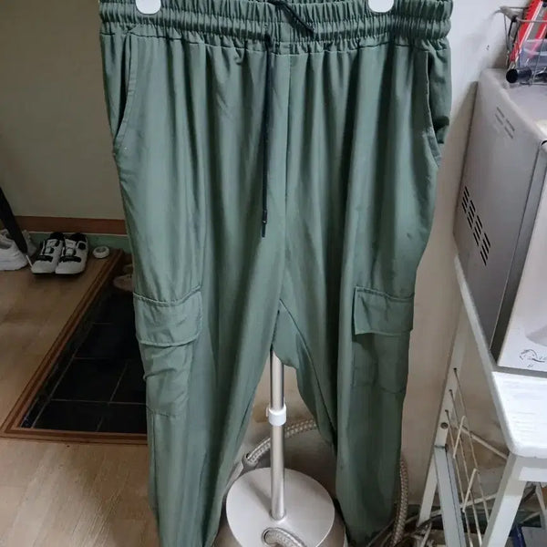 [BUNJANG] Khaki Cargo Jogger Pants / 카키색 카고 조거 팬츠