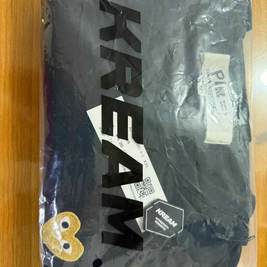 [BUNJANG] Comme des Garçons Gold Wappen T-Shirt Black / 꼼데가르송 반팔티