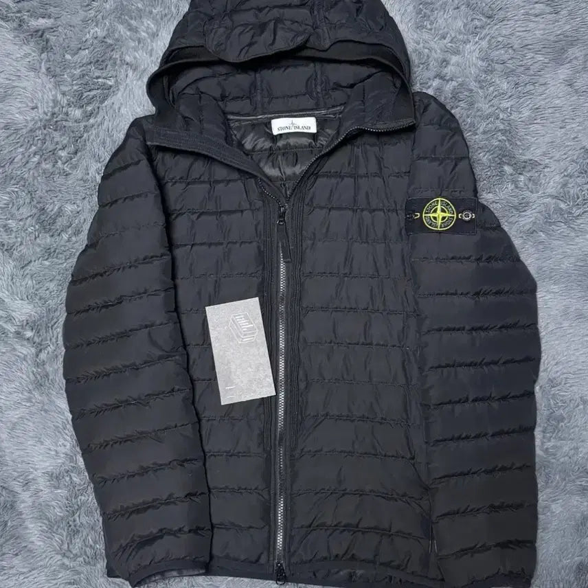 [BUNJANG] Stone Island Lightweight Down Jacket Black S / 스톤아일랜드 경량 패딩 블랙 s 정품
