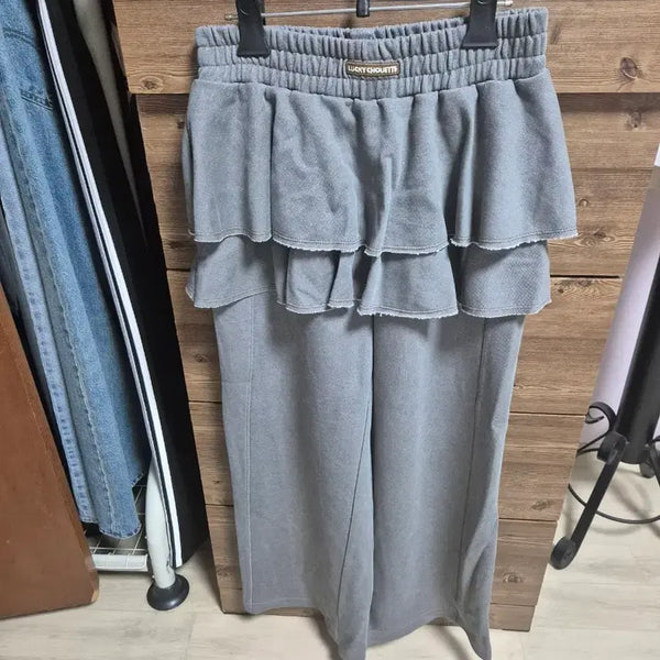 [BUNJANG] Lucky Chouette Frill Wide Pants Grey / 럭키슈에뜨 프릴 와이드 팬츠 그레이