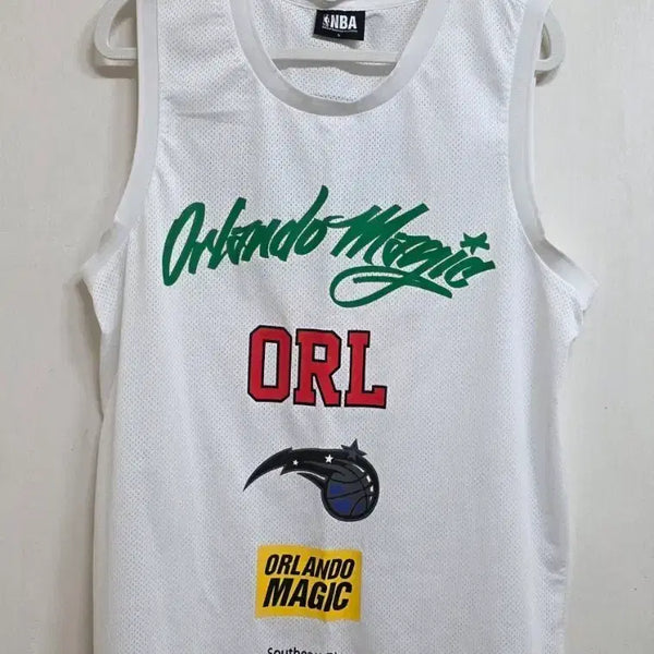 [BUNJANG] NBA Sleeveless T-Shirt / NBA. 민소매 티. L=100.