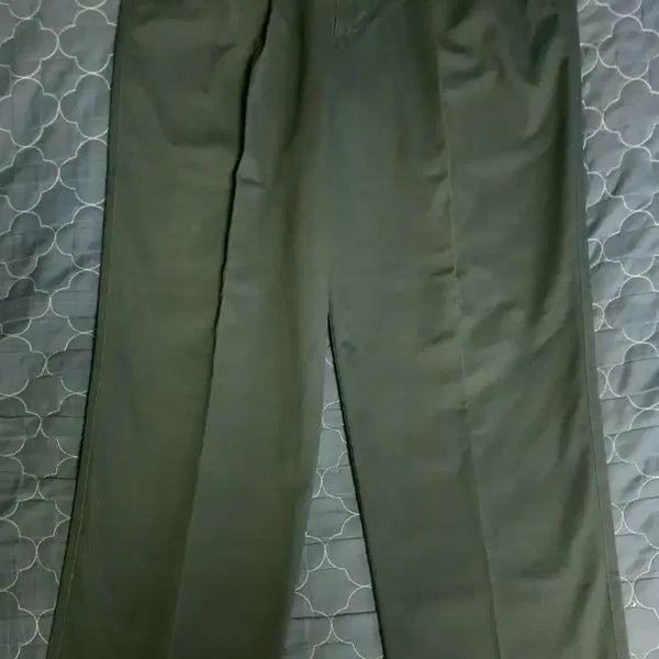 [BUNJANG] Darkers USA Cotton Two-Tuck Classic Wide Chino Pants Navy (34) / 다커스 USA 코튼 투턱 클래식 와이드 치노팬츠 네이비 (34)