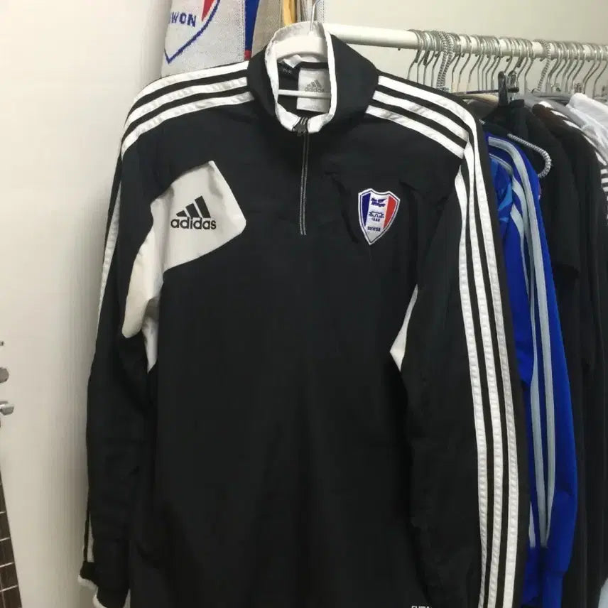 [BUNJANG] Adidas Suwon Samsung Half Zip Windbreaker / 수원삼성 아디다스 바람막이 하프집업 반집업
