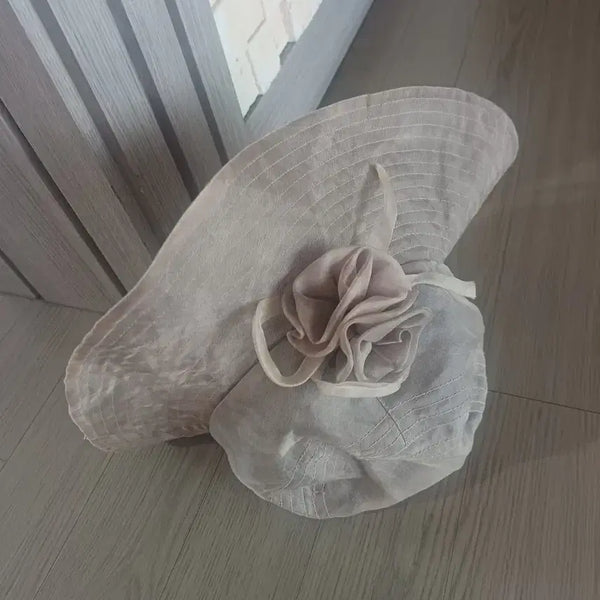 [BUNJANG] Women's Wide-Brim Hat with Floral Decoration - Beige / 여성 챙 넓은 모자 베이지색 꽃장식