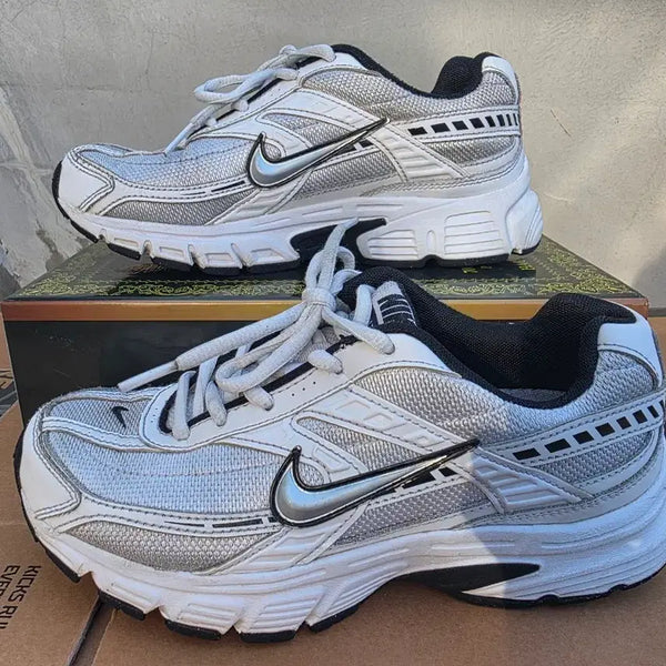 [BUNJANG] Nike Initiator White Silver Women's Running Shoes 235 / 나이키 이니시에이터 화이트  실버 235