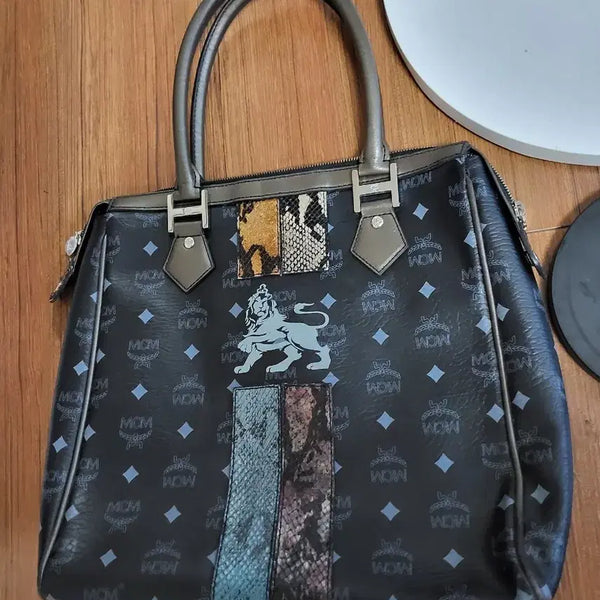[BUNJANG] MCM Leather Shoulder Bag / 엠씨엠 가방