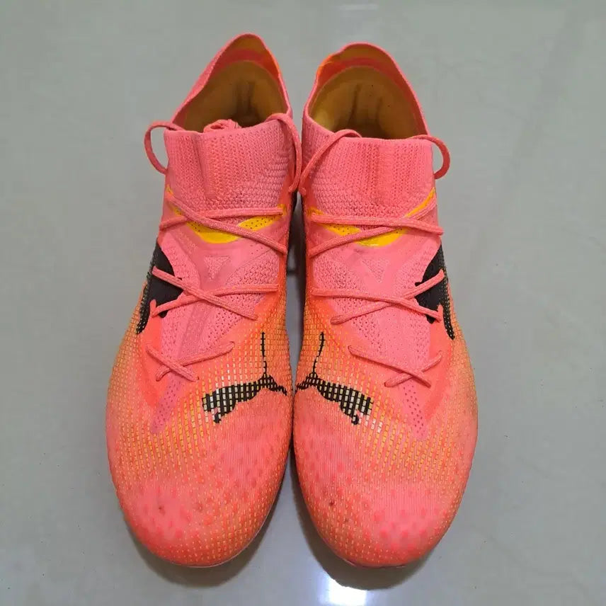 [BUNJANG] Puma Future 7 Ultimate MG Soccer Cleats (Size 255) / 푸마 퓨처7 얼티메이트 mg 255