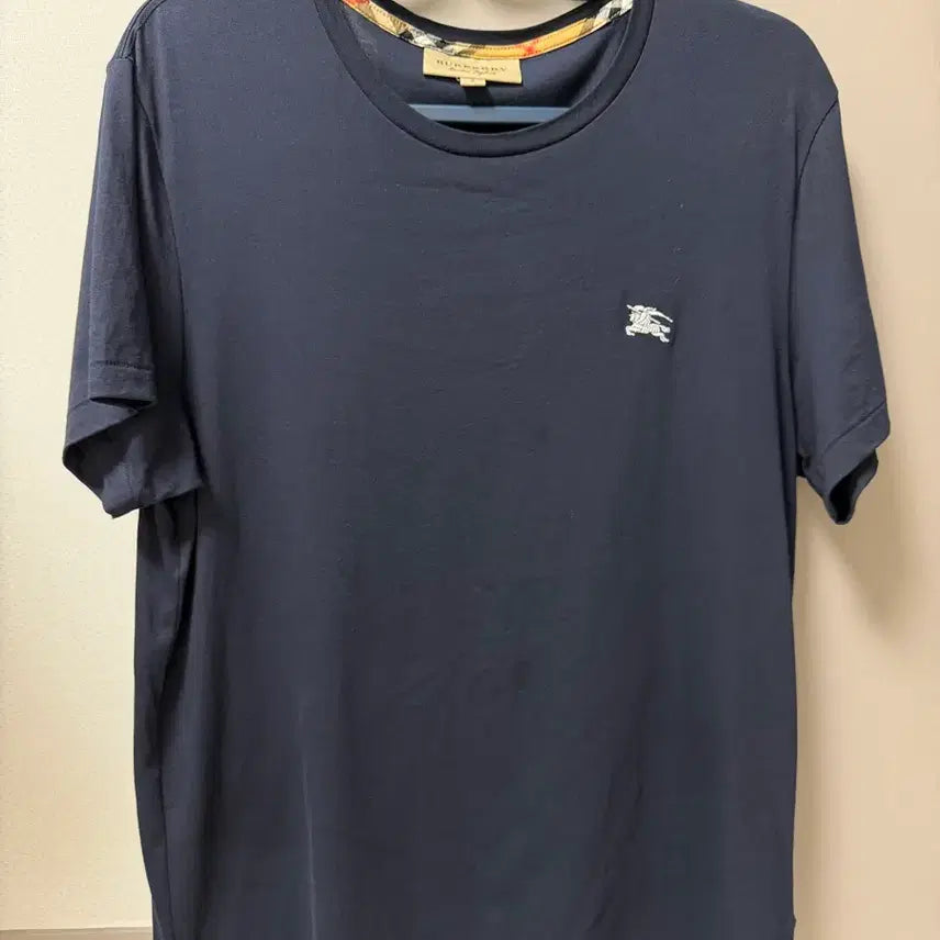 [BUNJANG] Men's Navy T-Shirt (Large) / 남성 반팔티셔츠